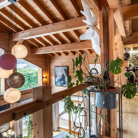 Chalet With Garden Close To The Slopes Chamonix
